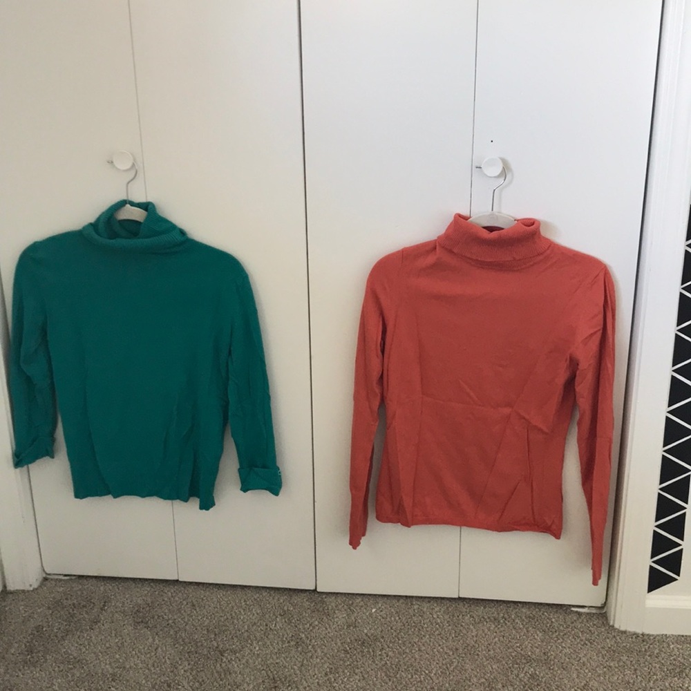 2 turtle neck light sweaters
